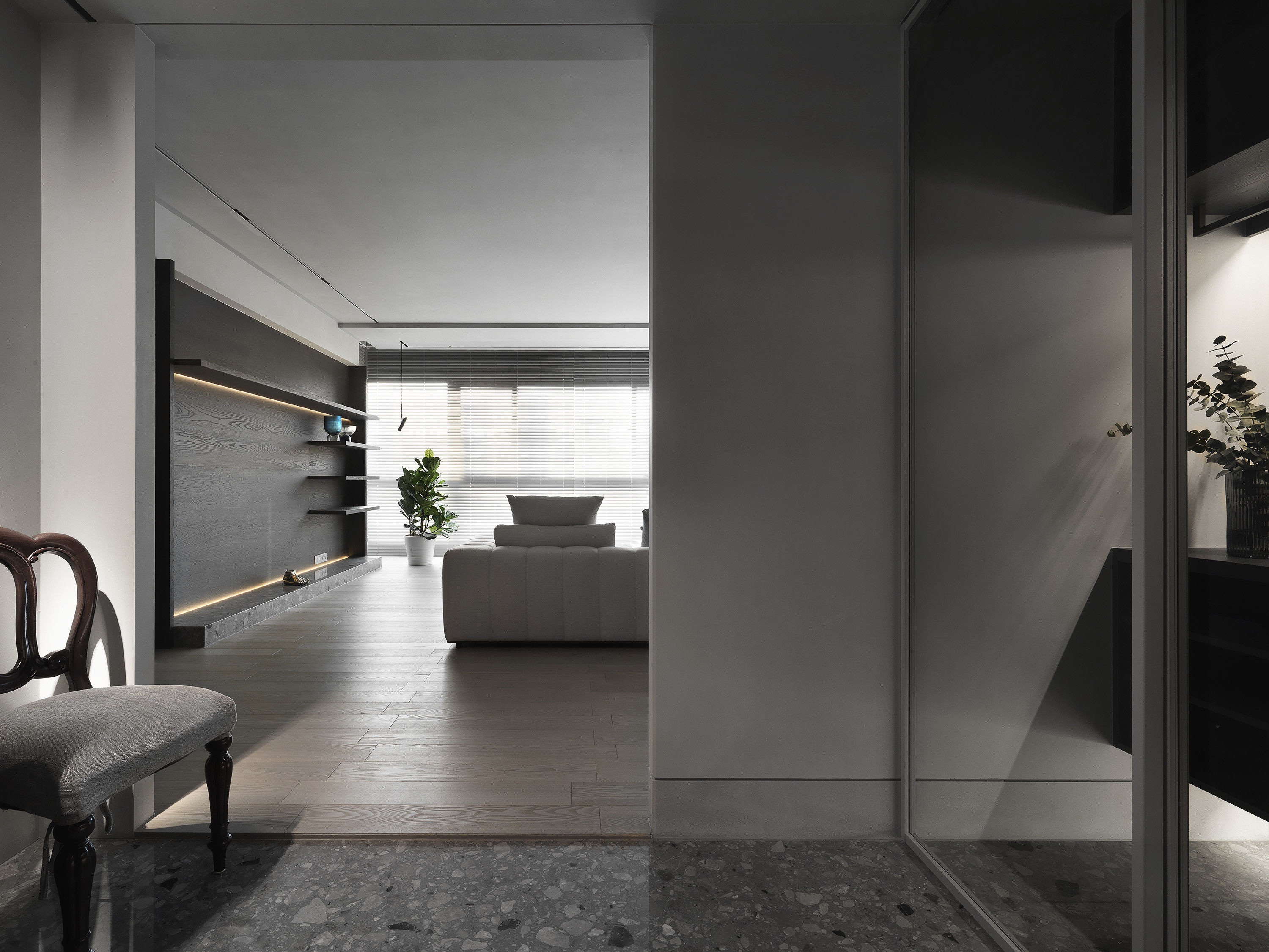 台中 分子室內裝修設計 - 單層電梯大樓 - 現代風住宅設計 - 全室舊屋翻新