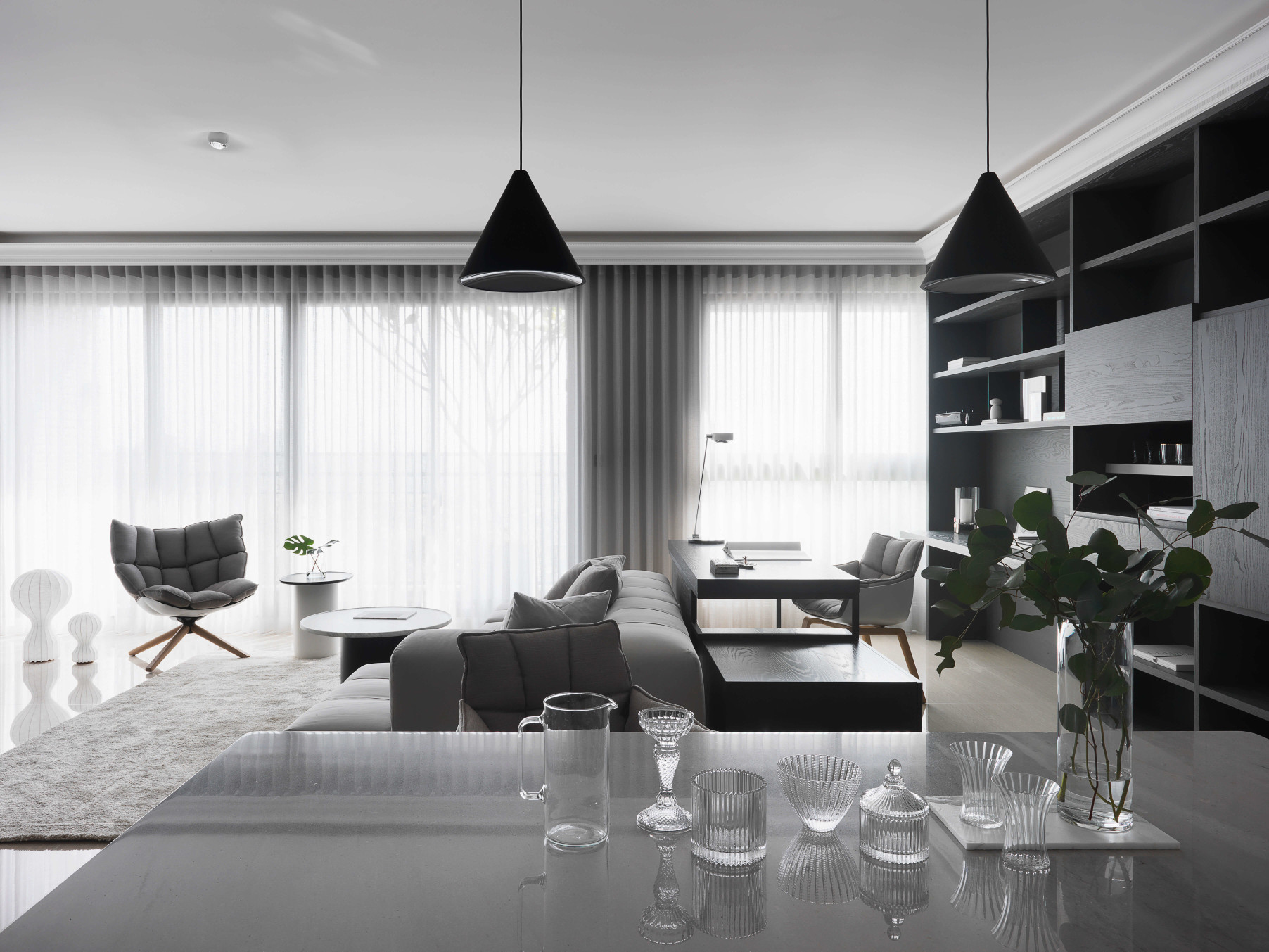 分子室內裝修設計－住宅空間設計作品 Shades of Grey 客廳3